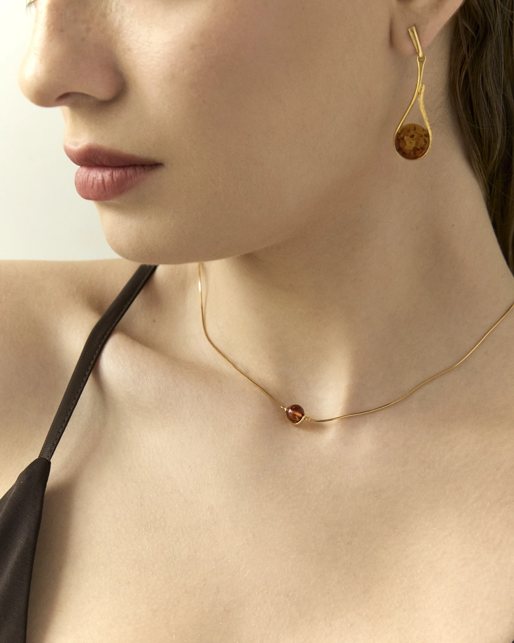 Thumbnail of Aurora gold earrings