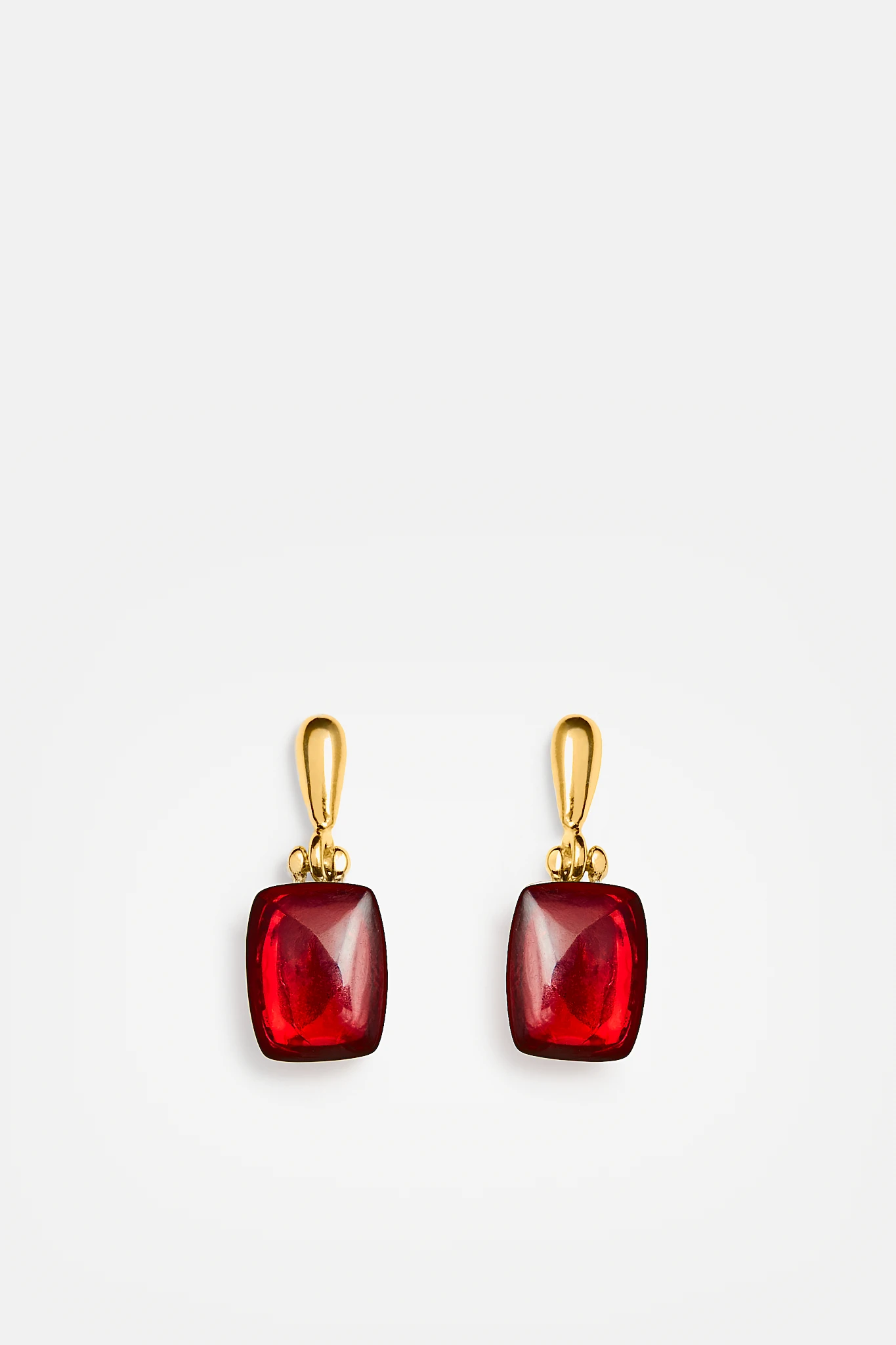 Carmen earrings in gold with red amber
