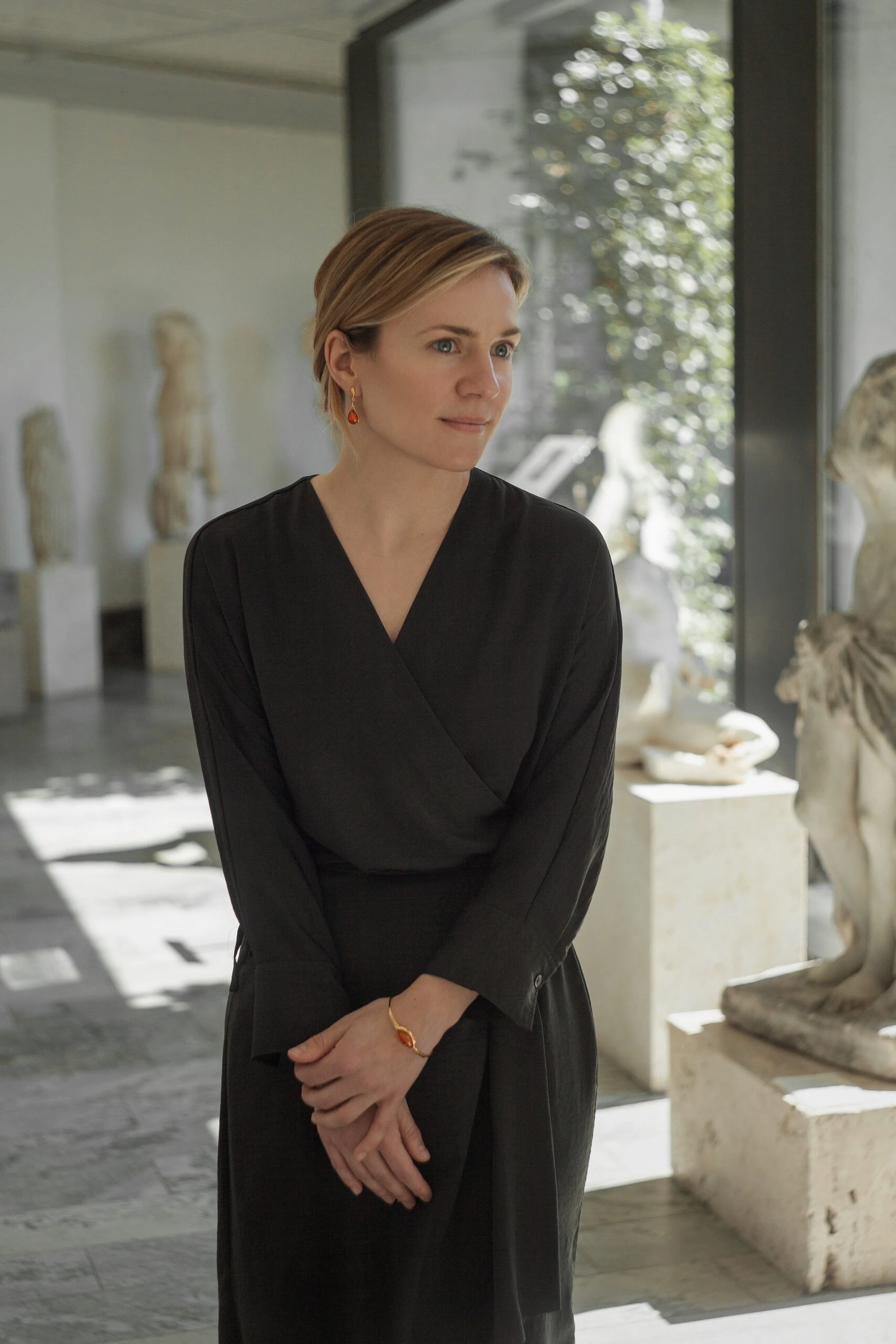 Thumbnail of Celine bracelet in gold with amber