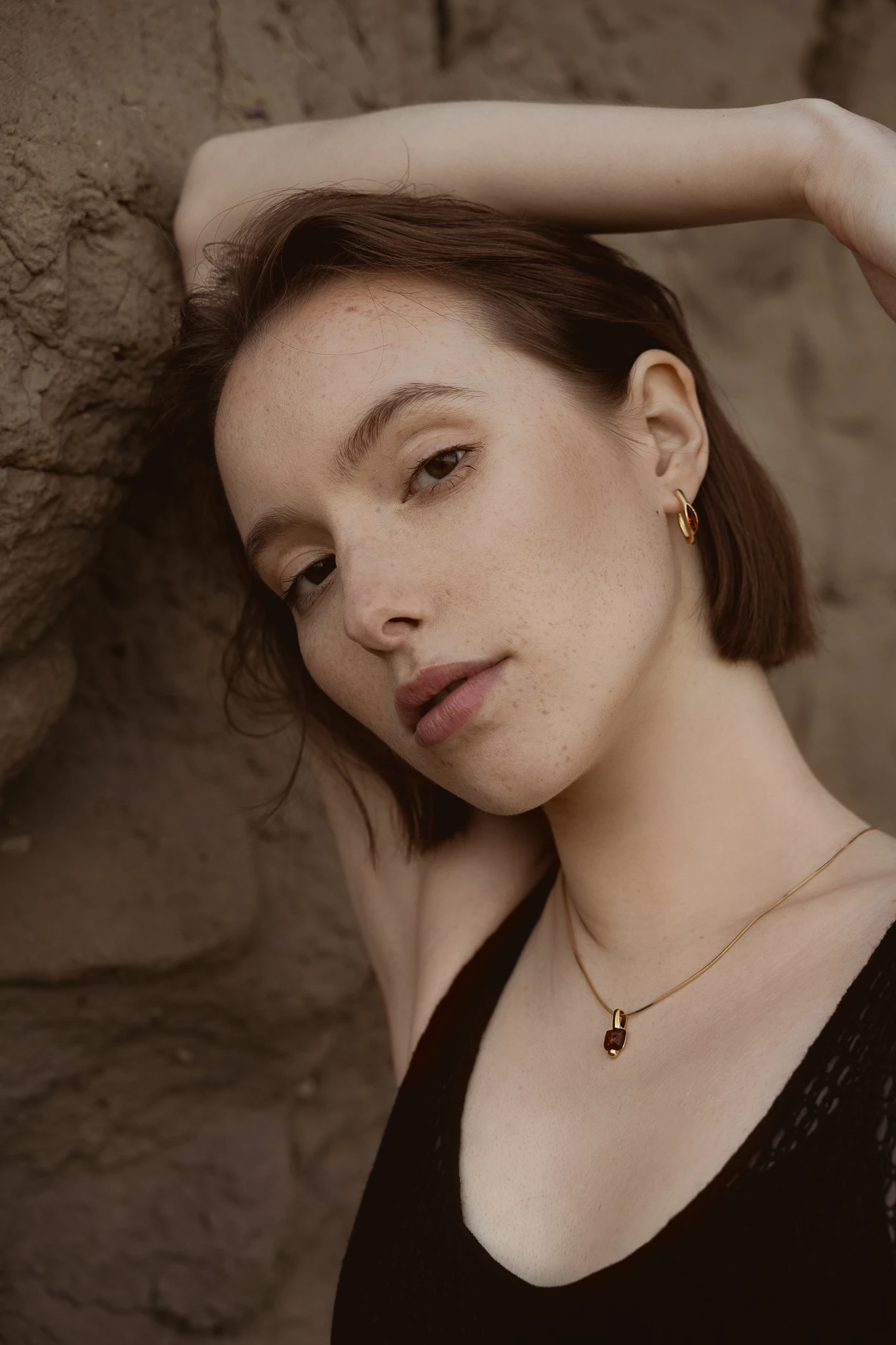 Cornelia necklace with cognac amber