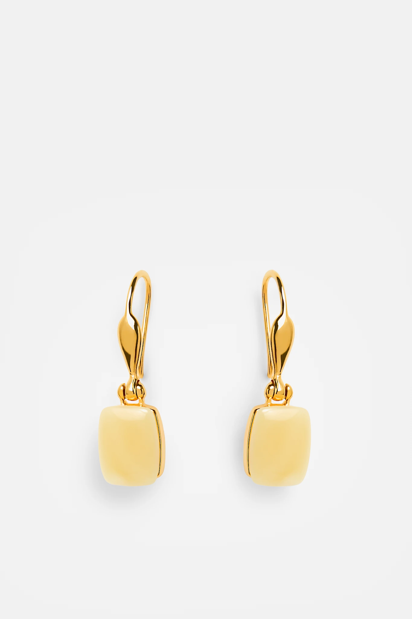 Crème rectangle gold earrings