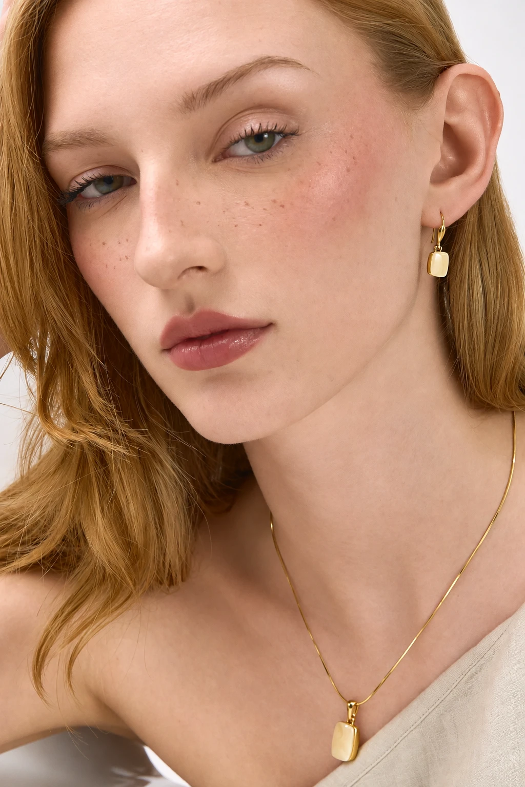 Crème rectangle gold necklace, Gold-plated, Amber, Amber necklaces