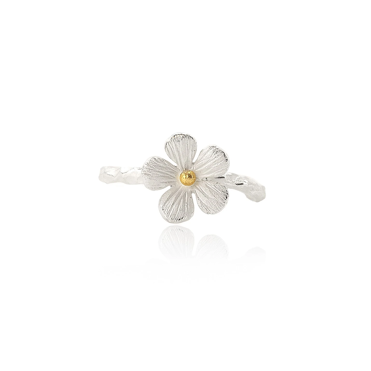Thumbnail of Daisy ring