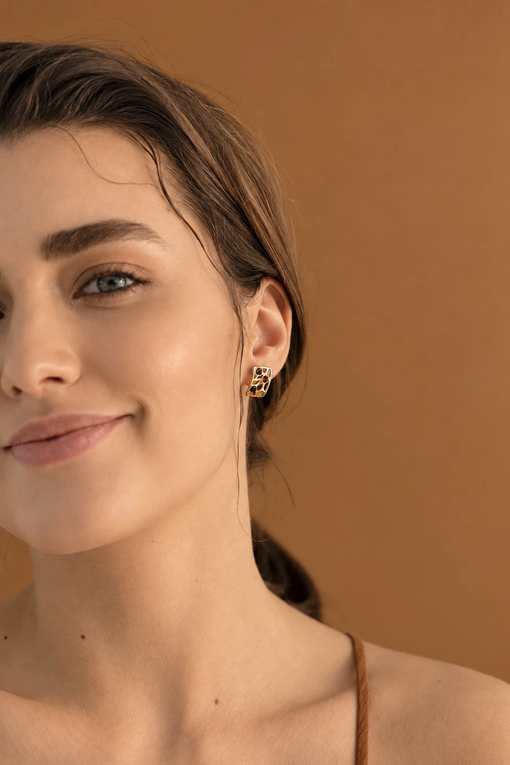 La Dolce vita gold earrings, Gold-plated, Amber, Amber earrings