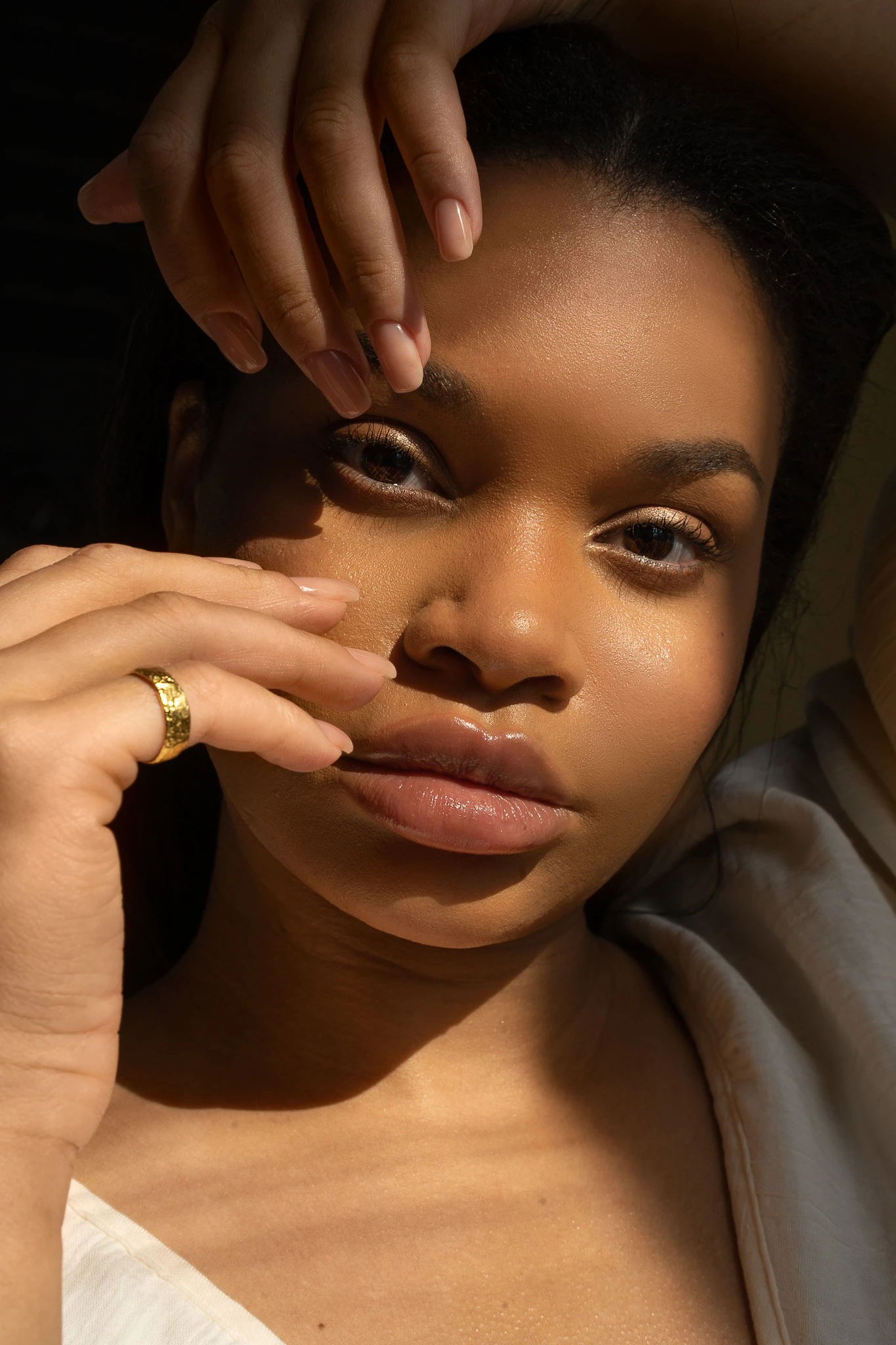 Miniatyrbild av Gia ring