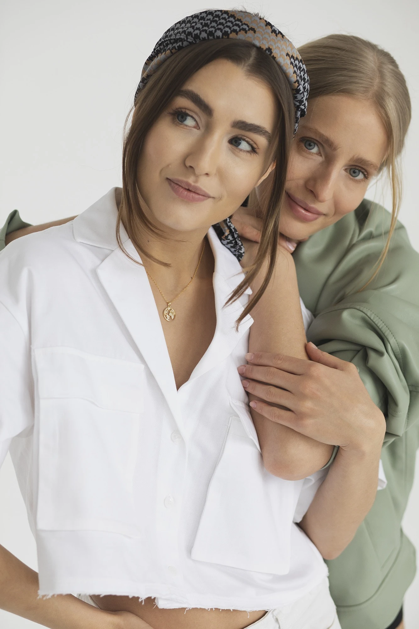 Thumbnail of Globe gold necklace