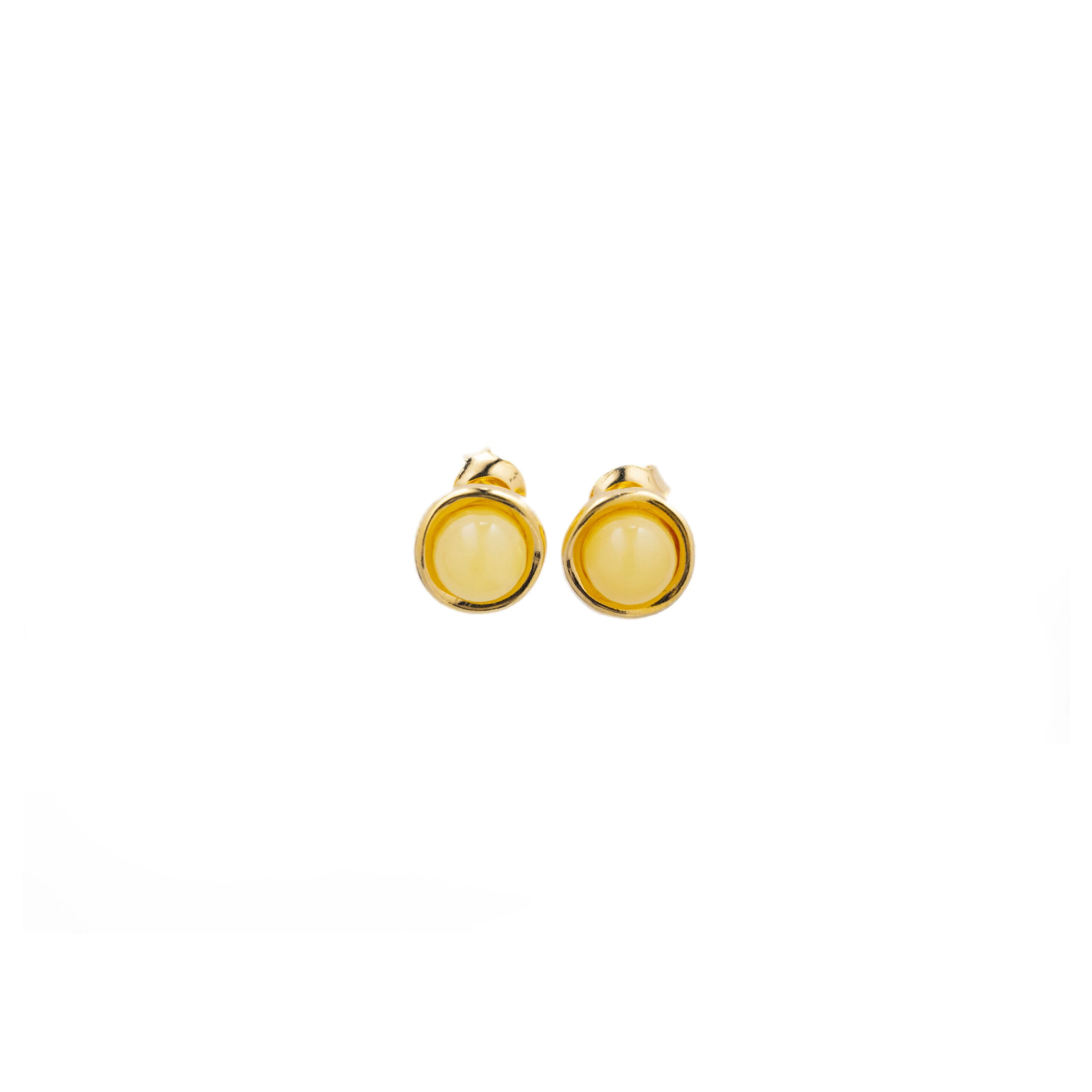 Gold stud earrings with milky amber