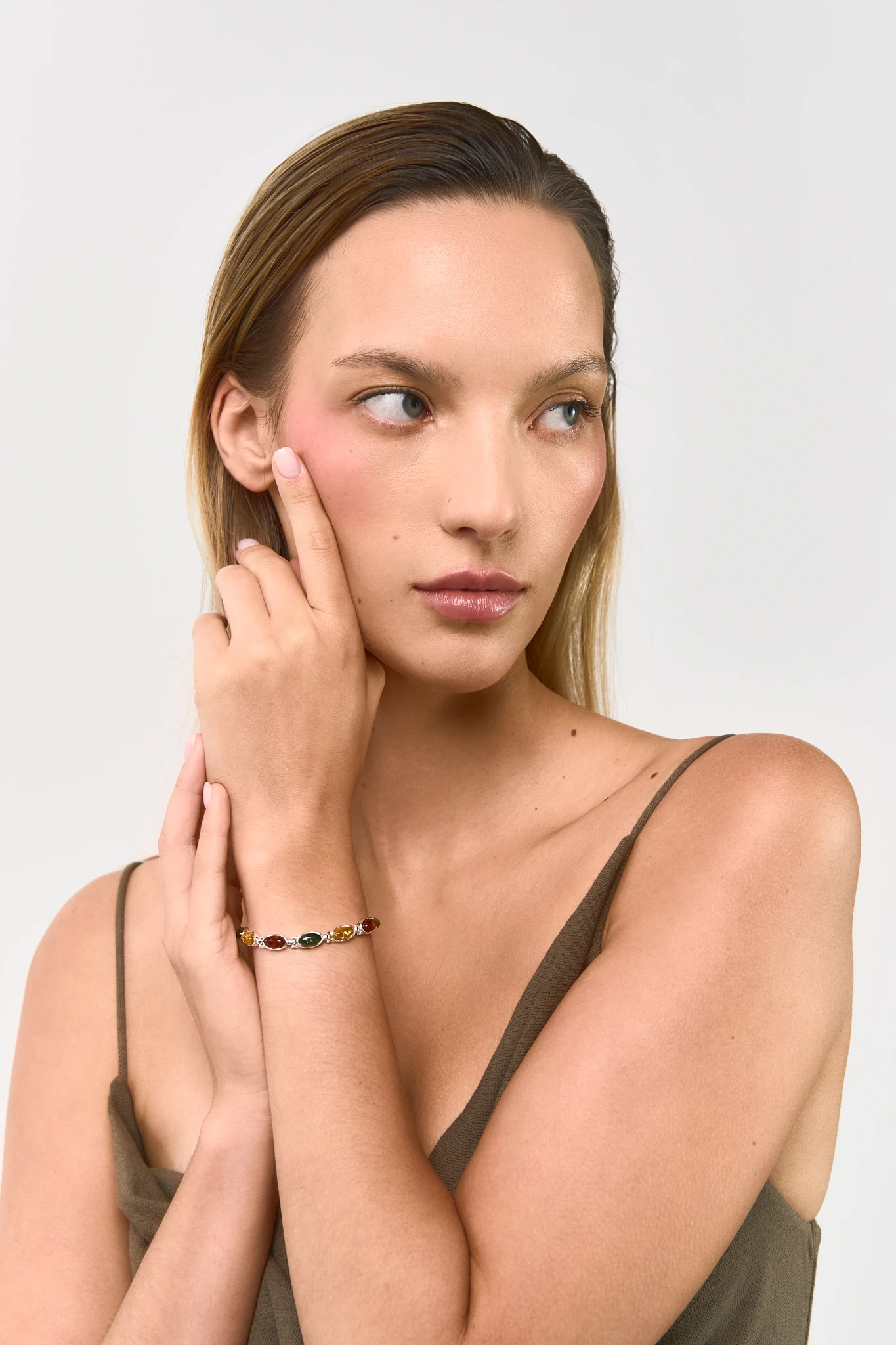 Grace bracelet with Baltic amber