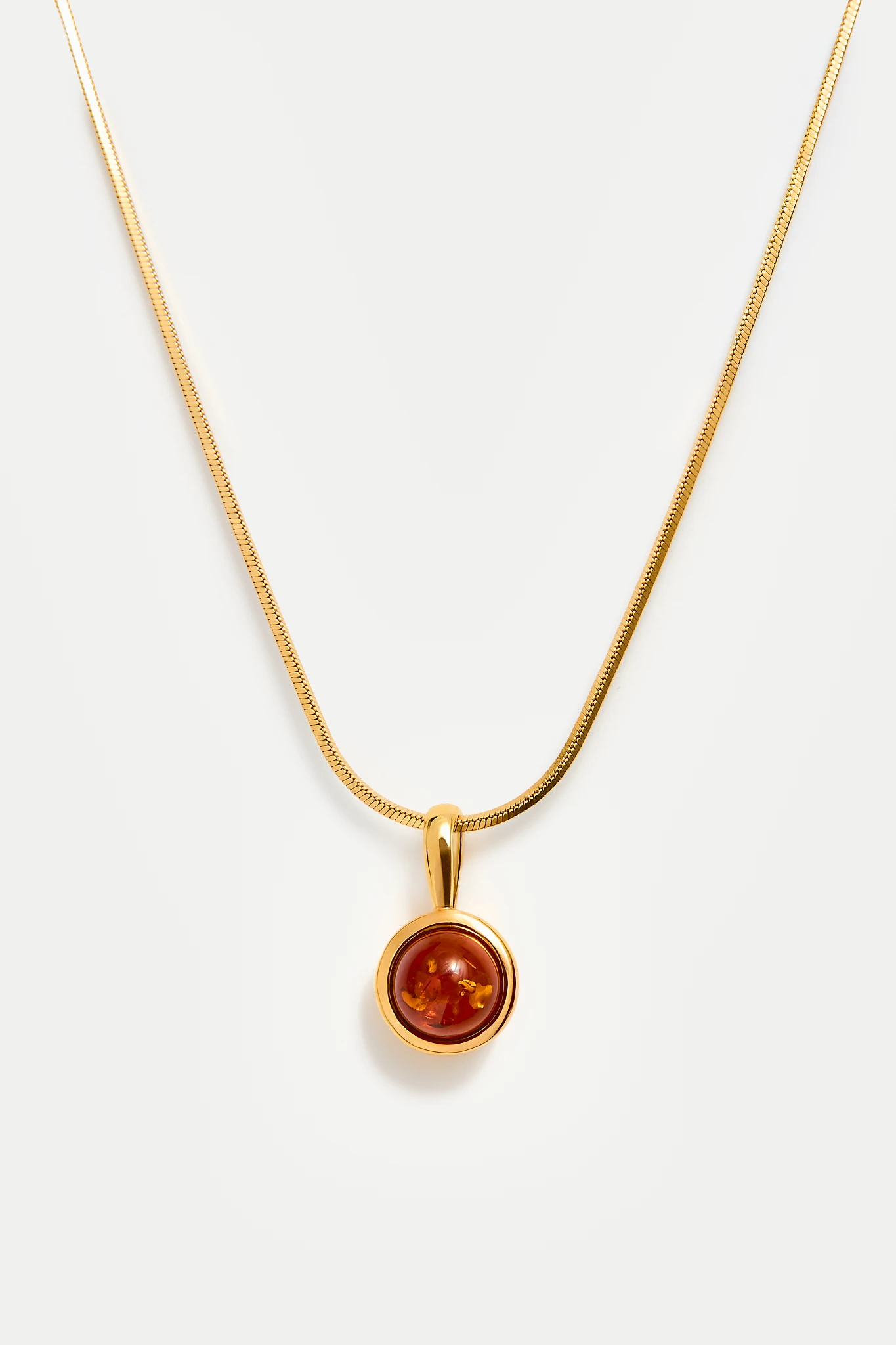 Thumbnail of Grace necklace in gold with cognac amber