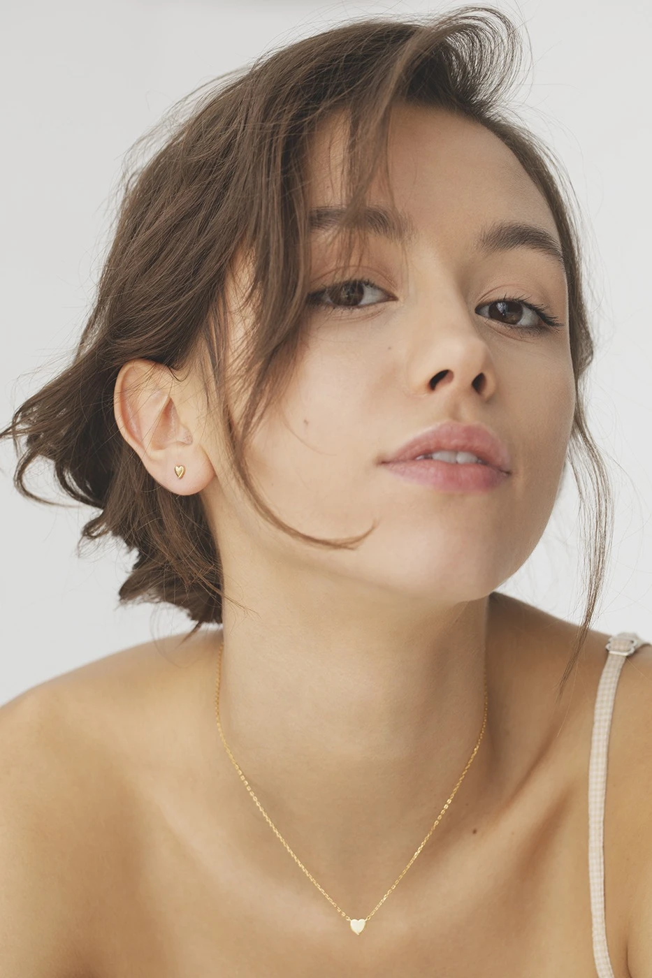 Thumbnail of Heart gold necklace