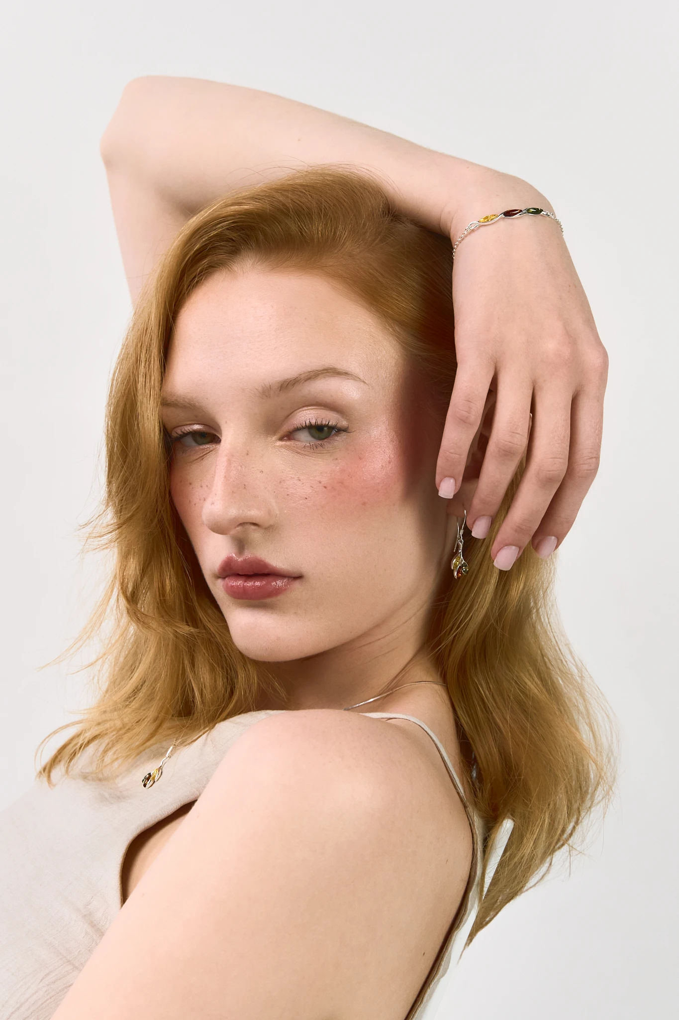 Thumbnail of Honey silver bracelet with amber