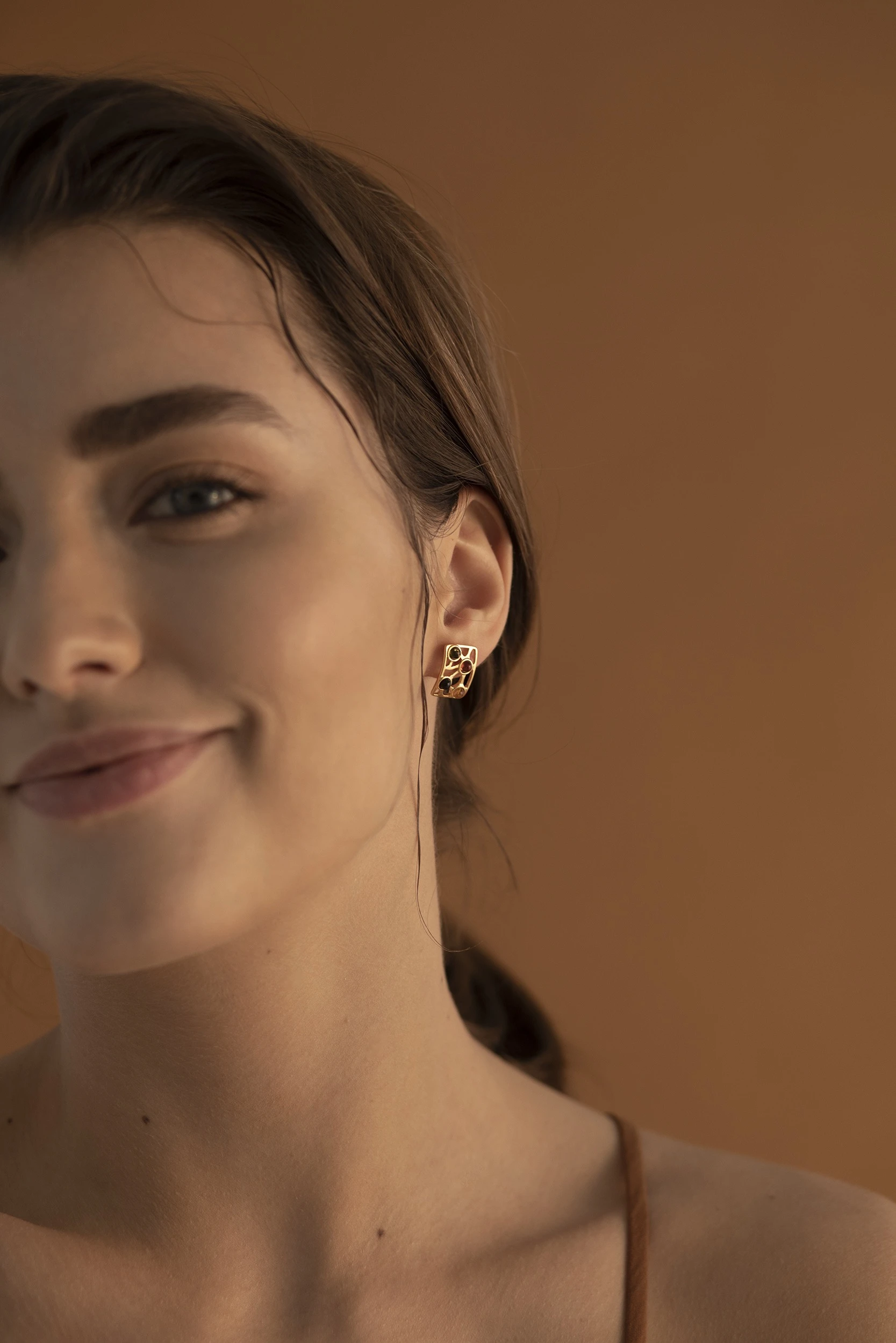 Miniatyrbild av La Dolce vita guldörhängen