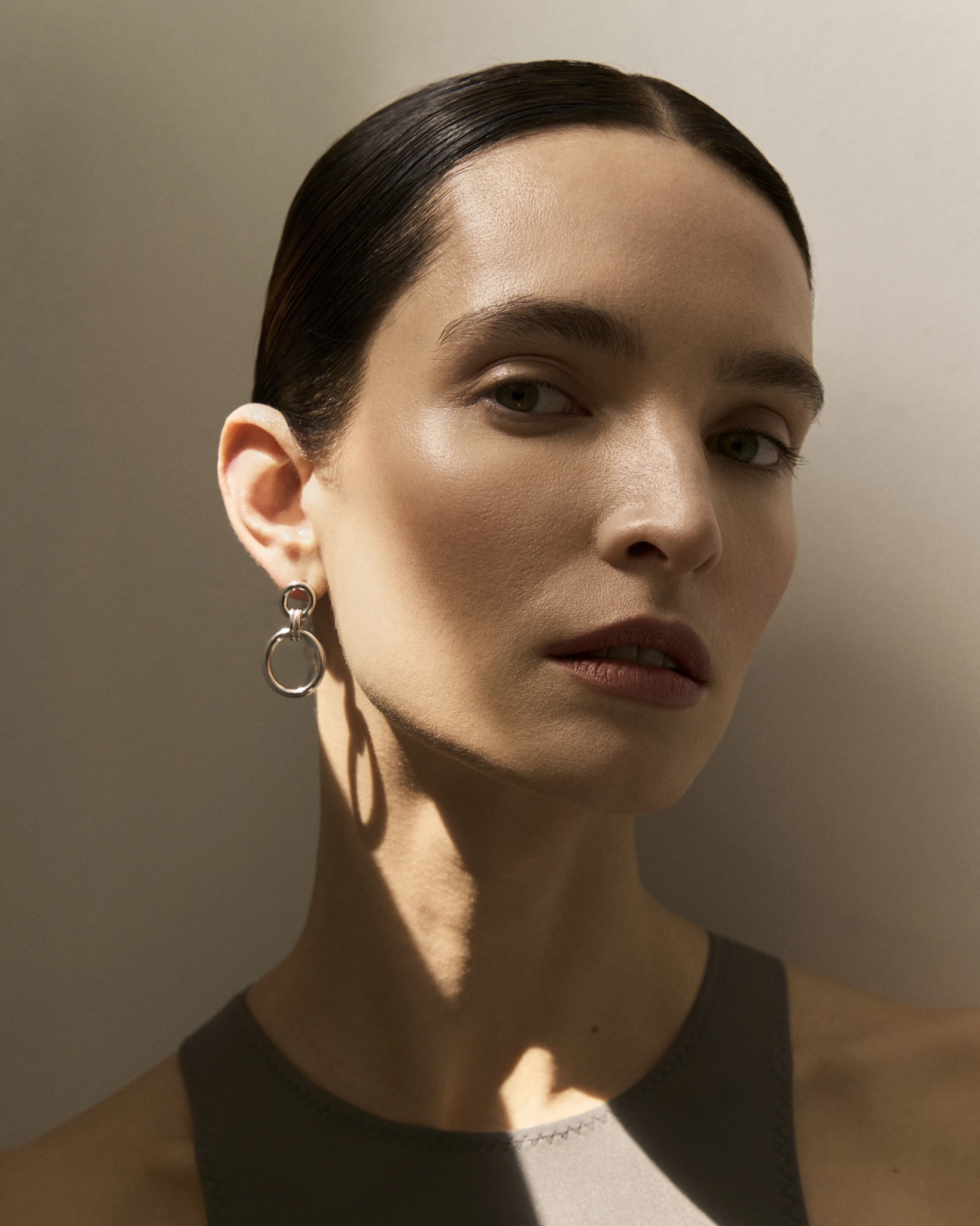 Thumbnail of Laura silver earrings