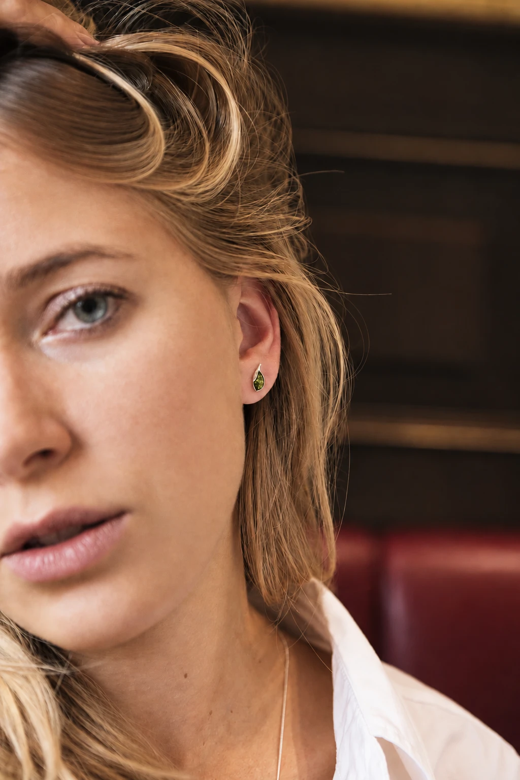 Leaf stud earrings with green amber