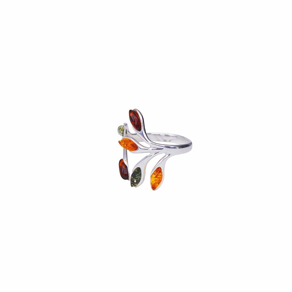 Thumbnail of Leaf silver ring with amber