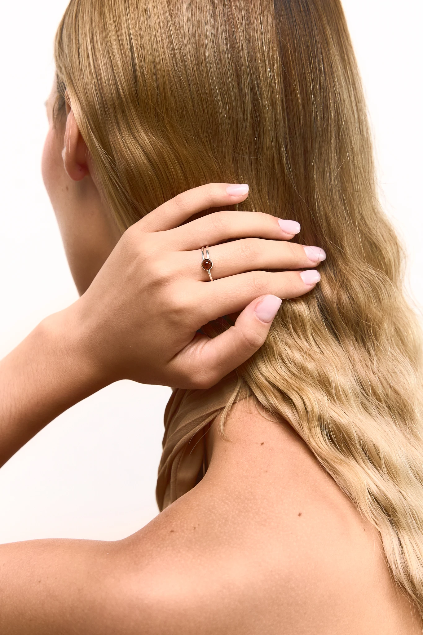 Thumbnail of Lumi ring in silver with amber