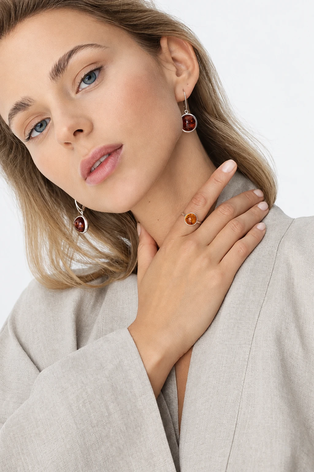 Luna earrings in silver with cognac amber, Silver, Amber, Amber earrings