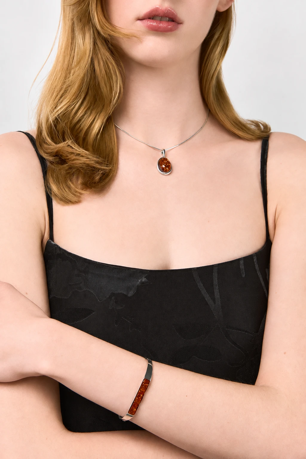 Marie necklace in silver with amber, Silver, Amber, Amber necklaces