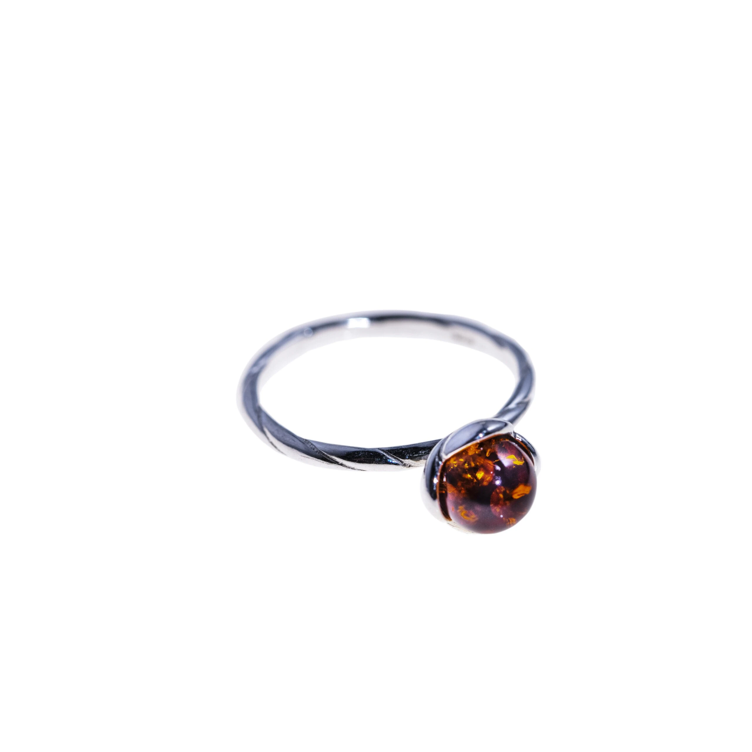 Nina ring with cognac amber