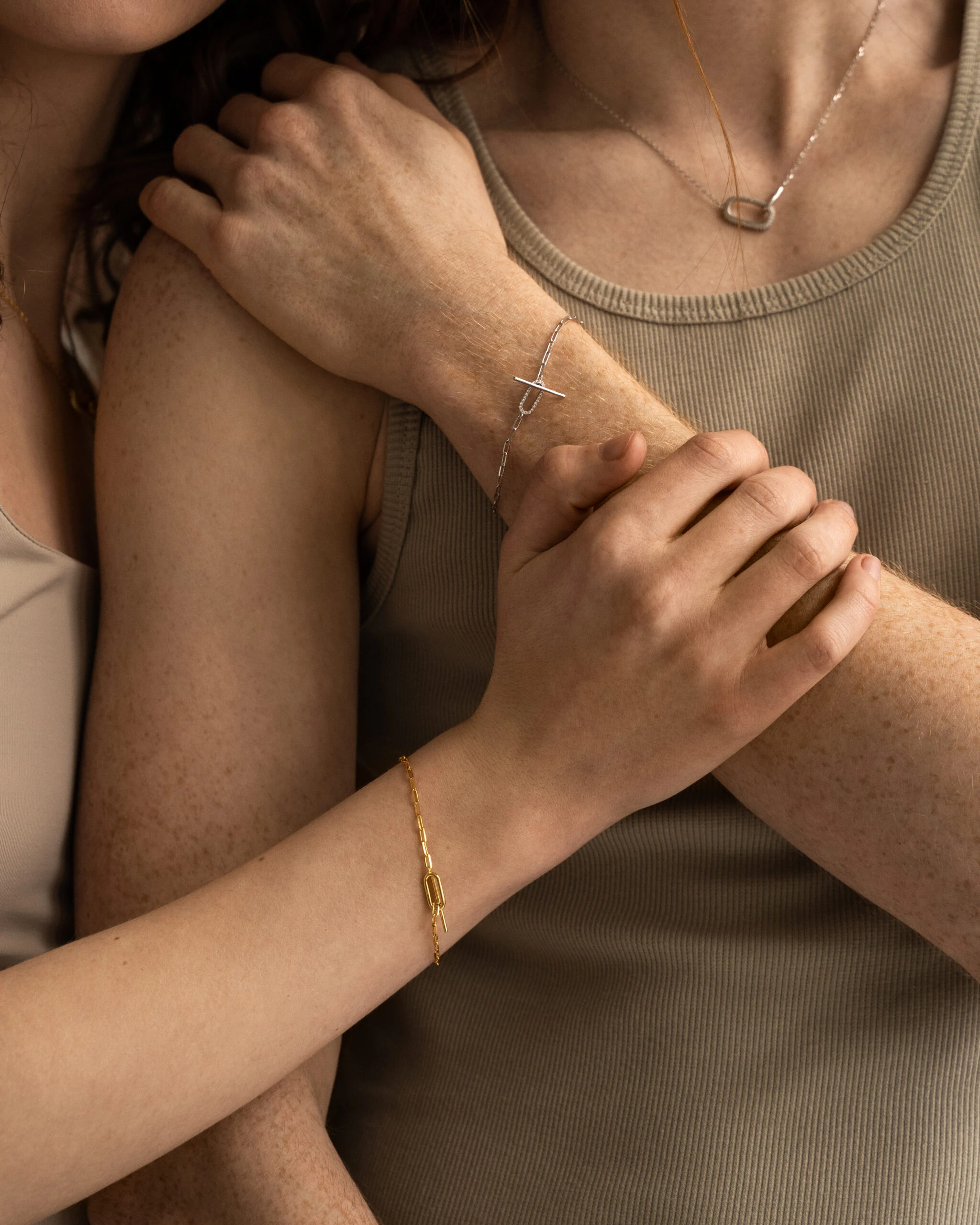 Miniatyrbild av Nova guldarmband