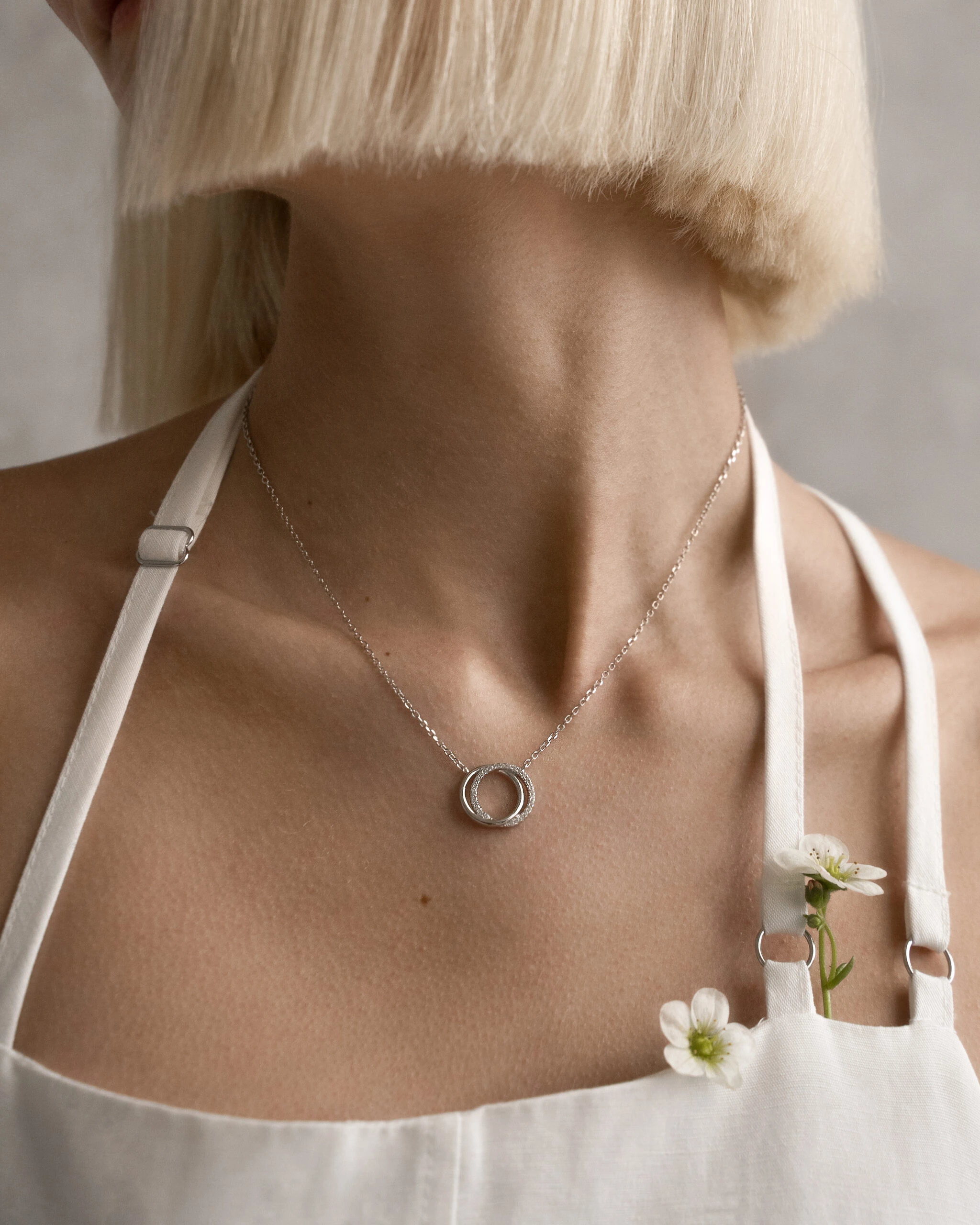 Pave duo circle silver necklace