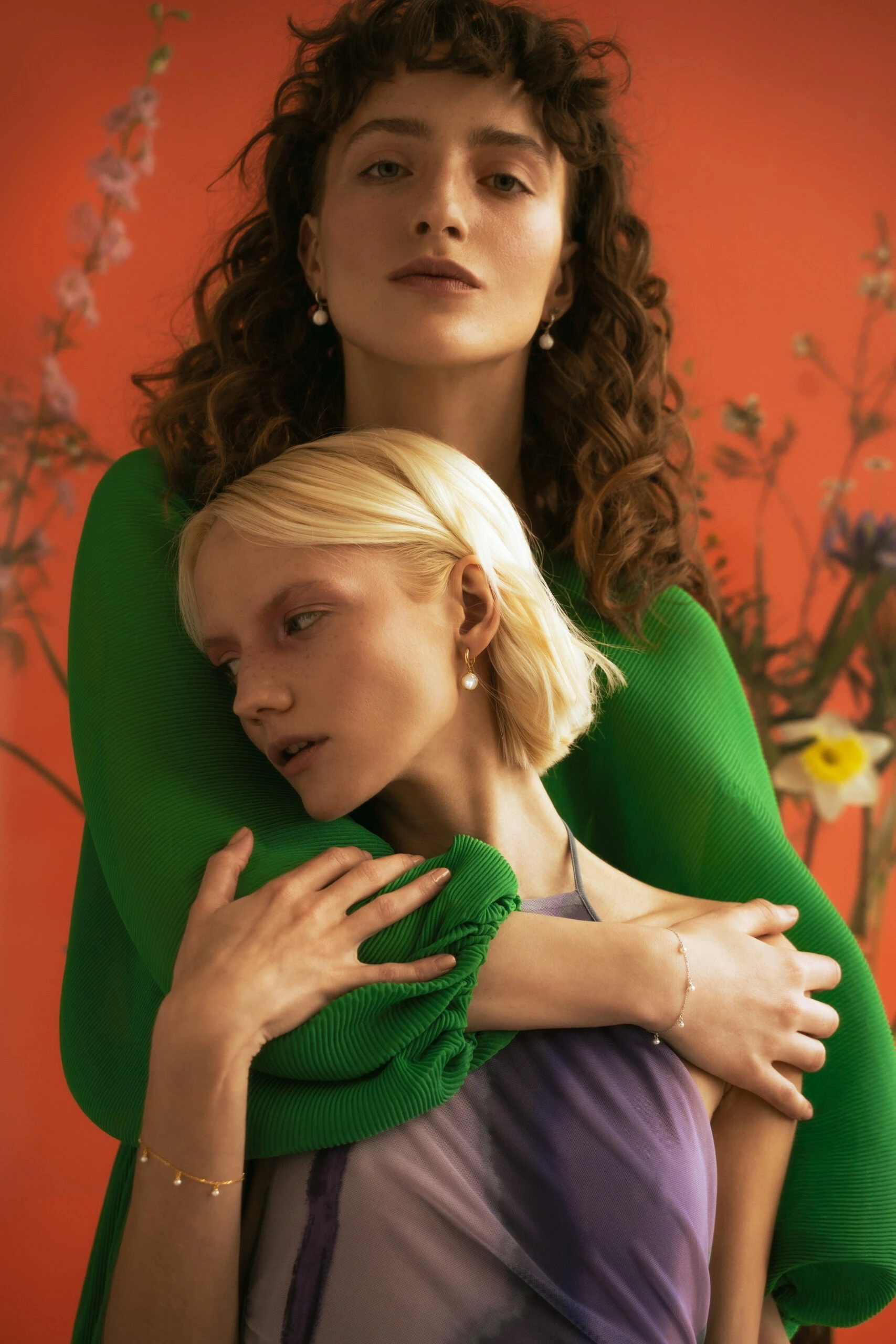 Thumbnail of Pearl bracelet in gold