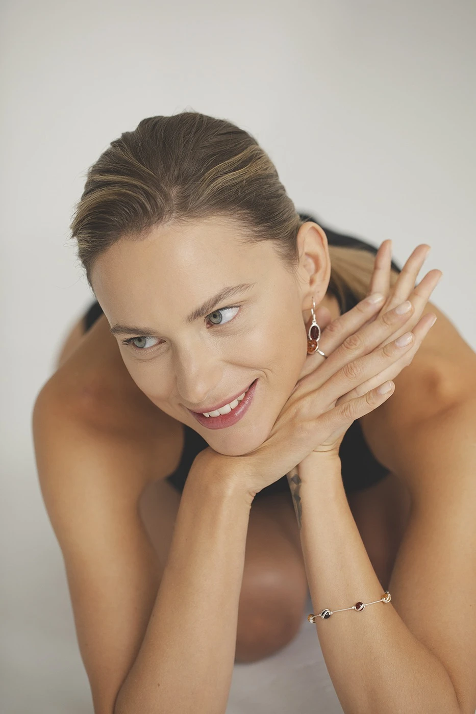 Thumbnail of Sophia silver bracelet with amber