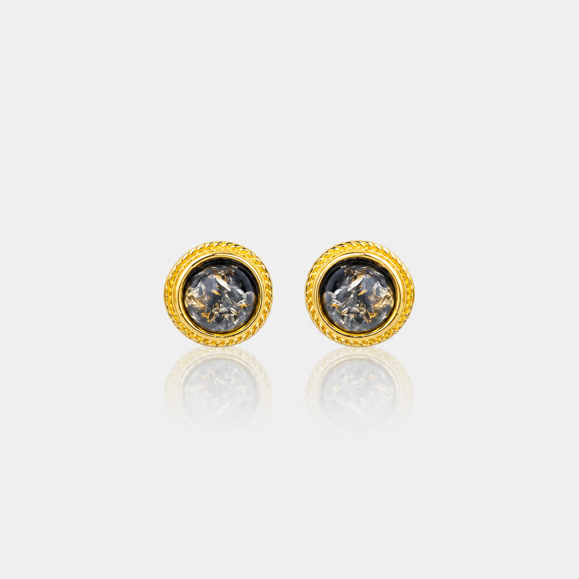 Mini studs i guld med grøn rav