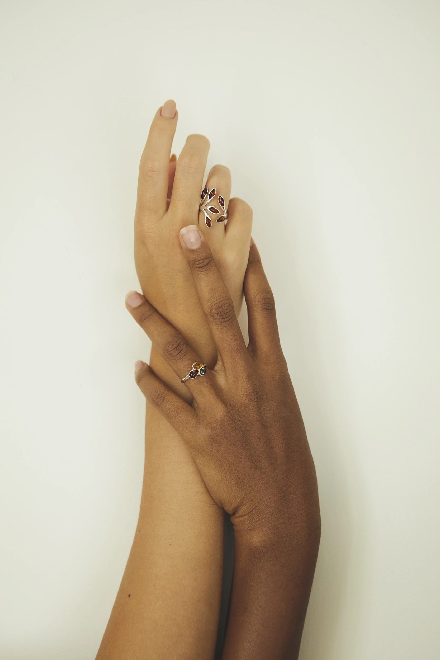 Trio silver amber ring