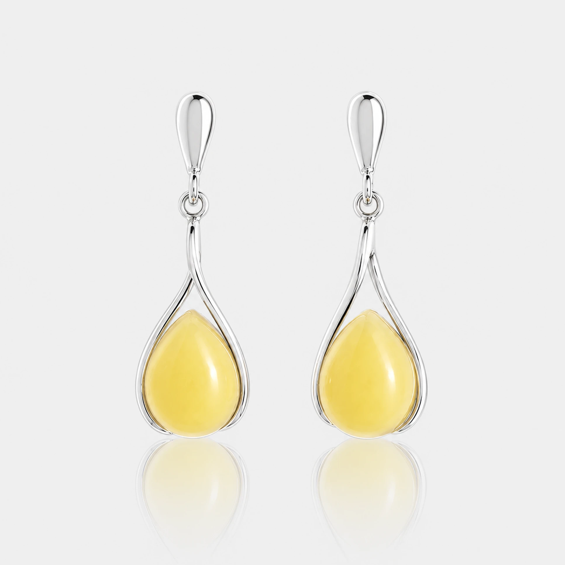 Victoria earrings in silver with milky amber, Silver, Amber, Amber earrings