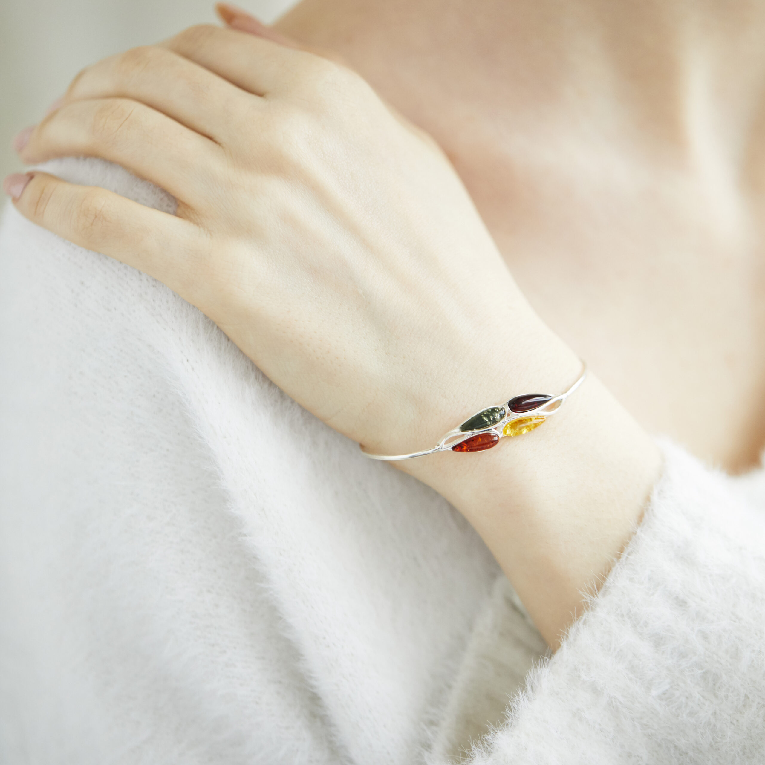 Silver cuff bracelet with Baltic amber
