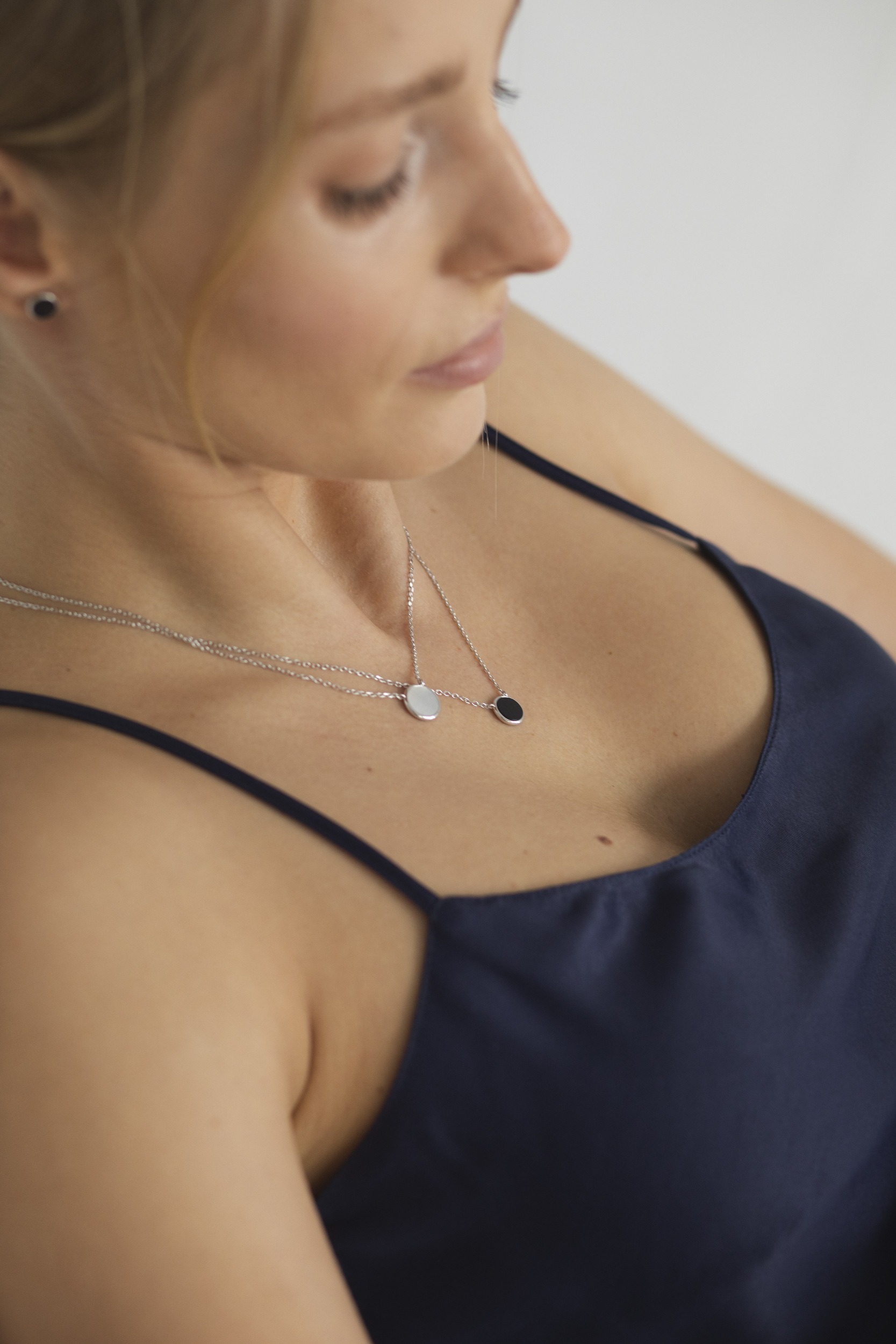Thumbnail of Silver necklace with onyx